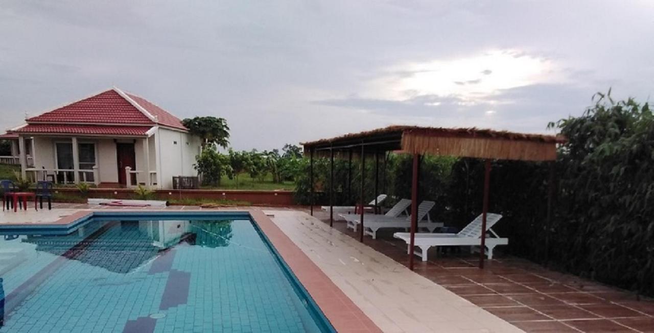 Koh Ker Hotel And Restaurant Phumi Moreal Exterior photo